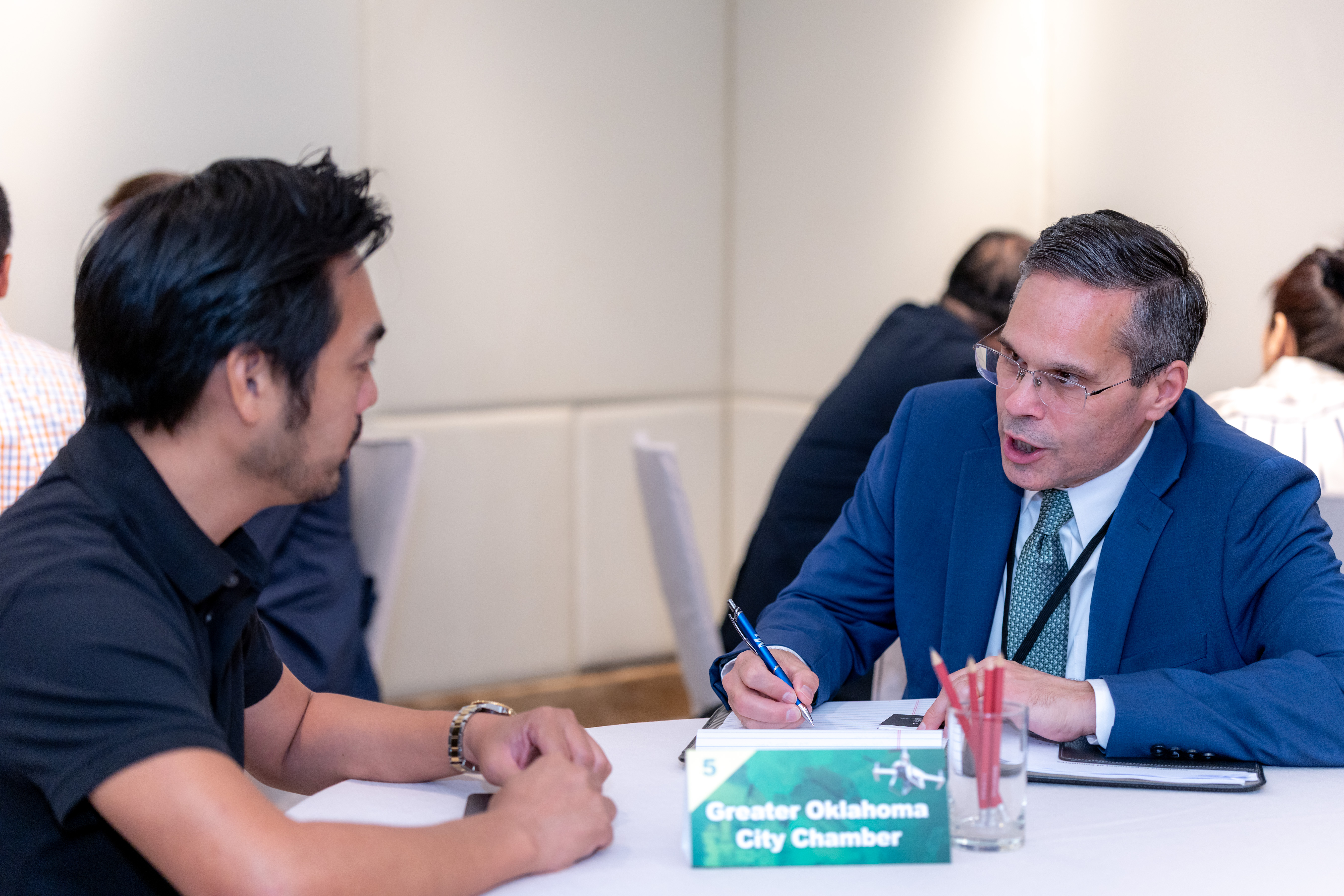 2025台灣－奧克拉荷馬州 無人機人員交談