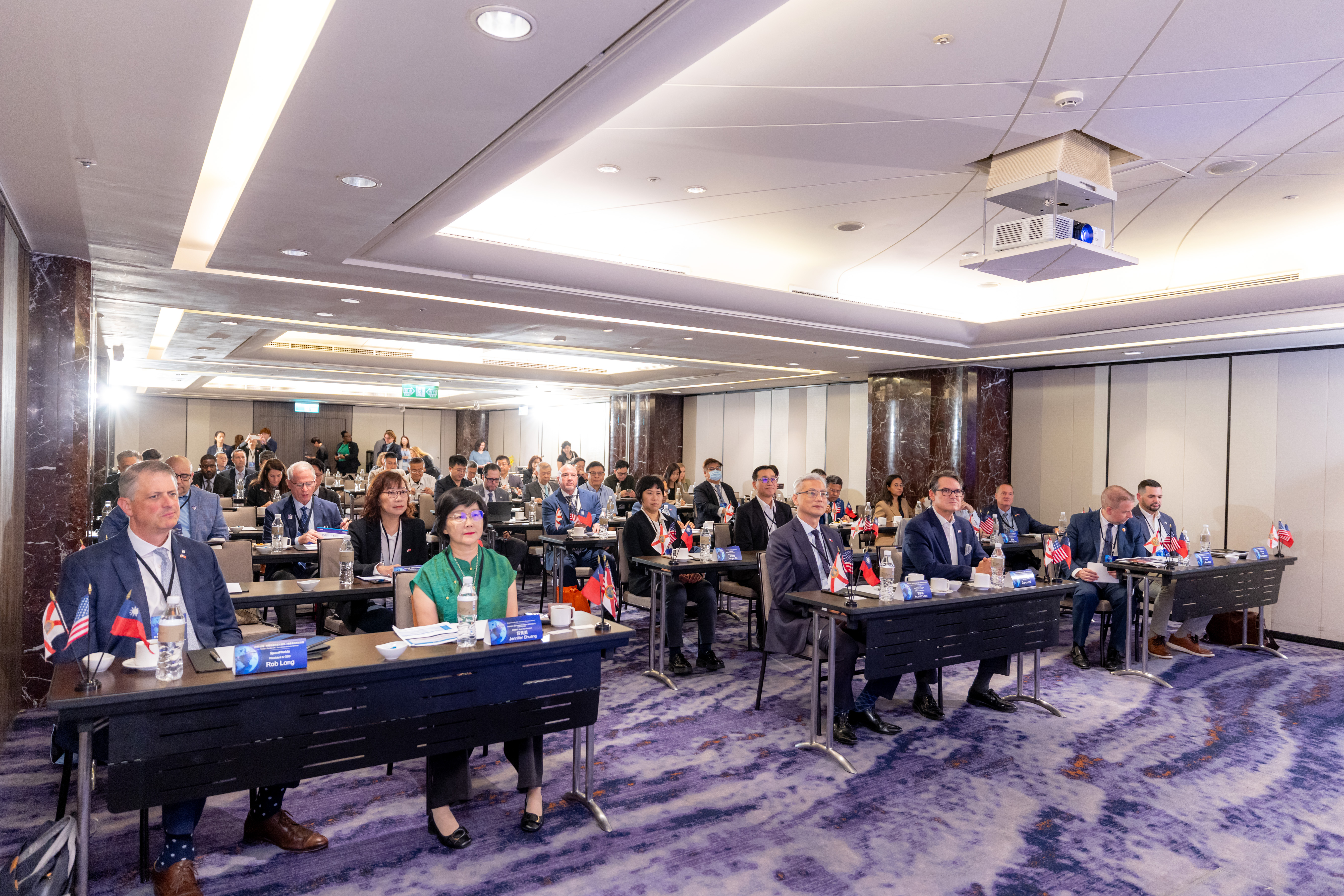 2025 台灣 ＆ 佛羅里達州 無人機概況